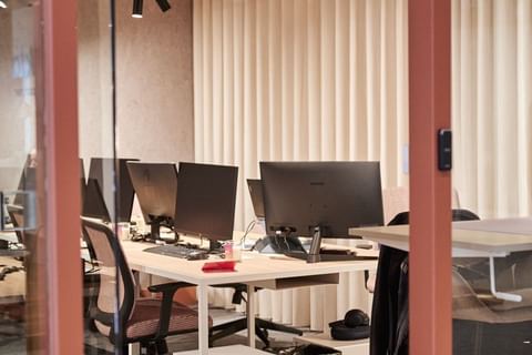 Coworking day pass — DeHouse Peninsula, Porto