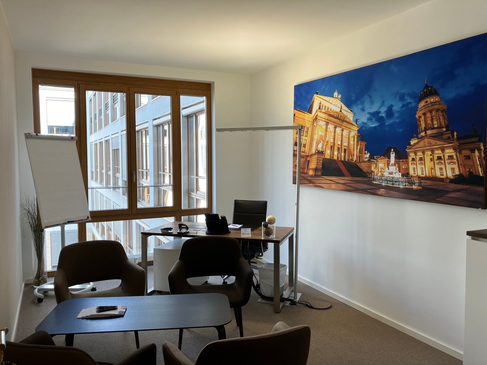 Meeting Room 1 — Contora Office Solutions - Berlin Brandenburger Tor, Berlin
