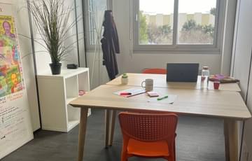 Bureau privatif à l'heure pour 2 personnes — Cowork'in Aix, Salon-de-Provence
