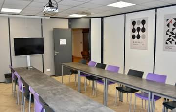Salle de réunion — Centre d'Affaires Cap Horn, Bièvres