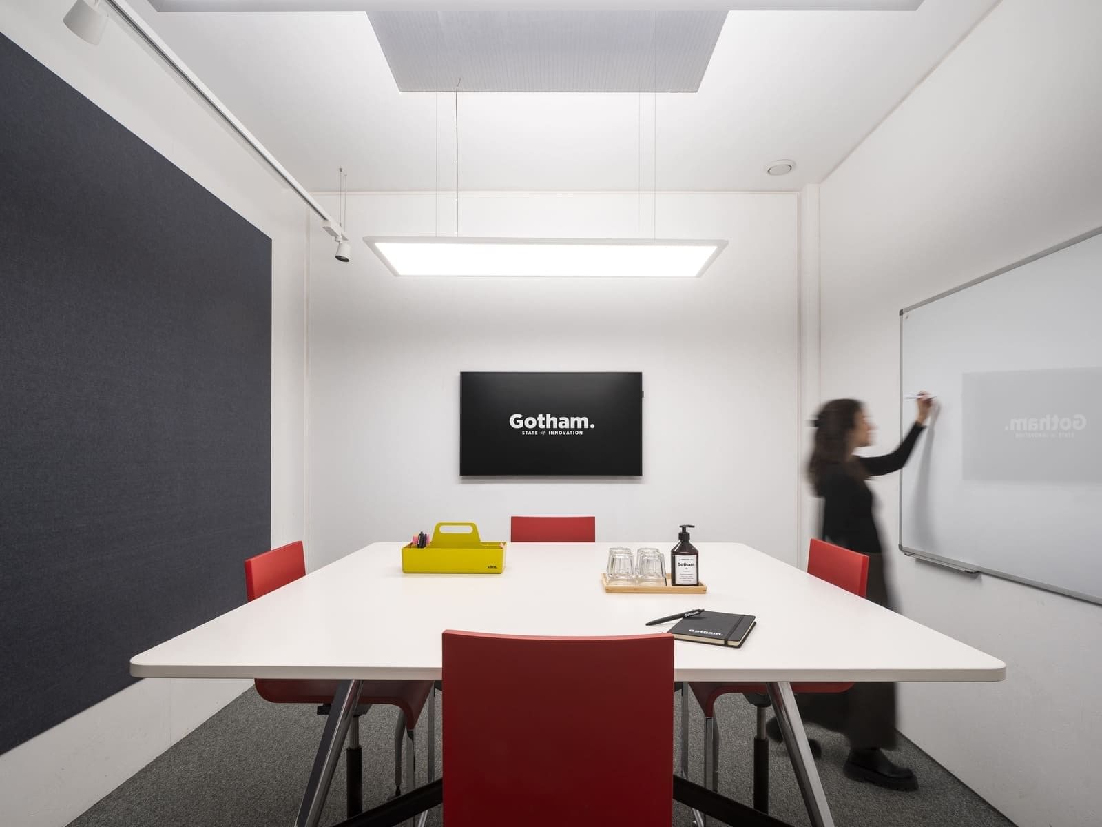 Salle de réunion Brooklyn — Gotham Lausanne Gare, Lausanne