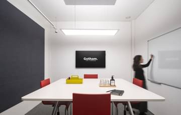 Salle de réunion Brooklyn — Gotham Lausanne Gare, Lausanne