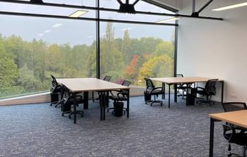 Bureau d'équipe (10 personnes) — Bureaux & Co Cesson-Sévigné, Rennes