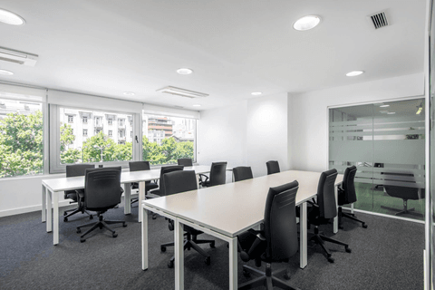 Bureau journée — Regus Amsterdam, Nieuwezijds, Amsterdam