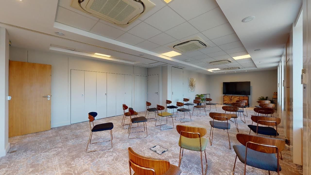 Salle Chez Andrée — Mitwit Grande Armée, Neuilly-sur-Seine