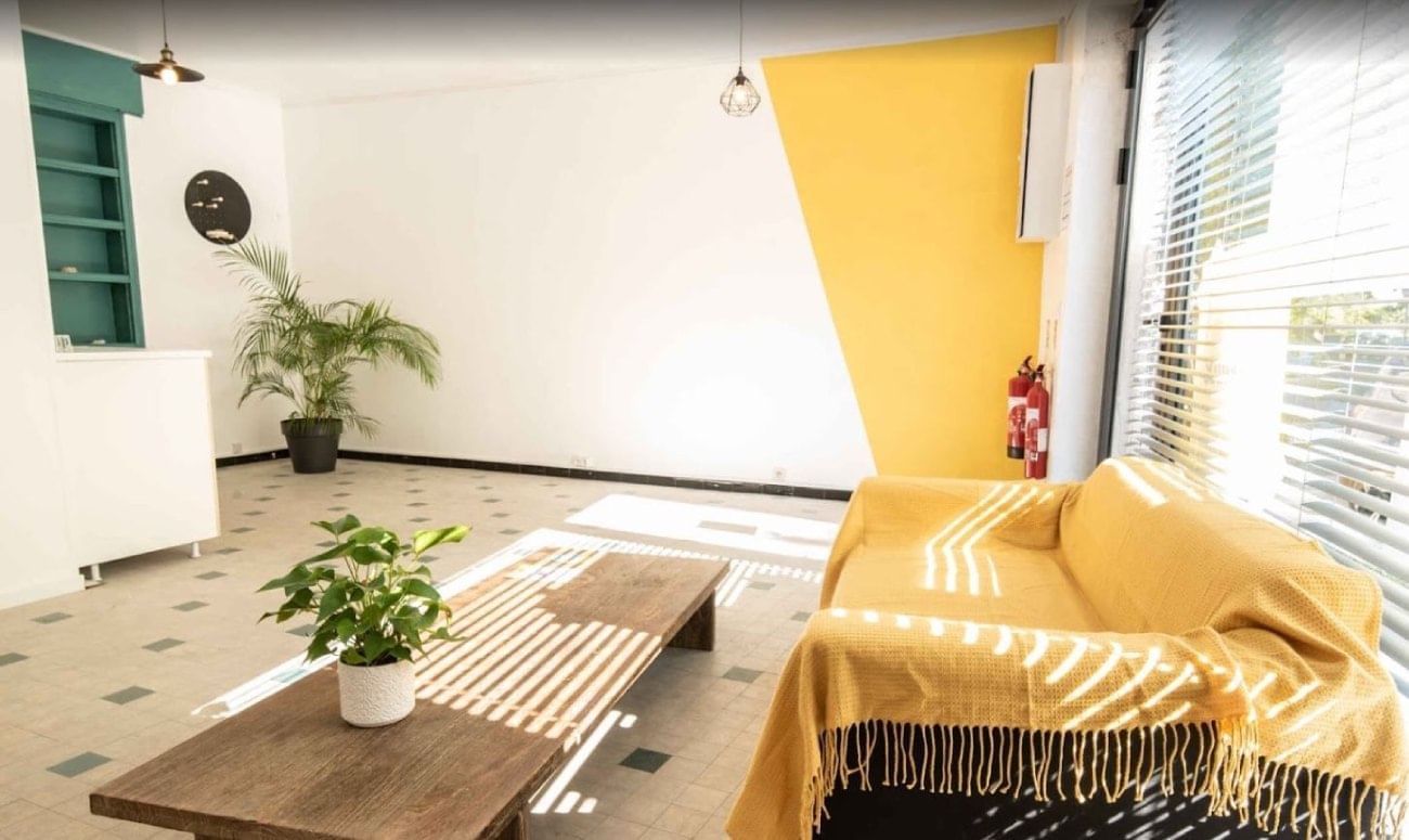 Salle de 30m2 Marignane — L'ilot Travail, Salon-de-Provence