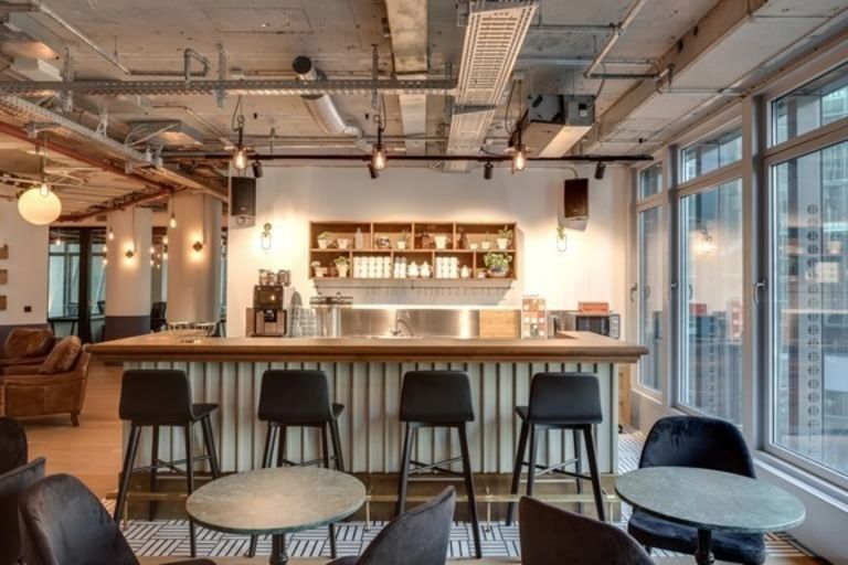 Office Day Pass 4 guests — Mindspace Eurotheum, Darmstadt