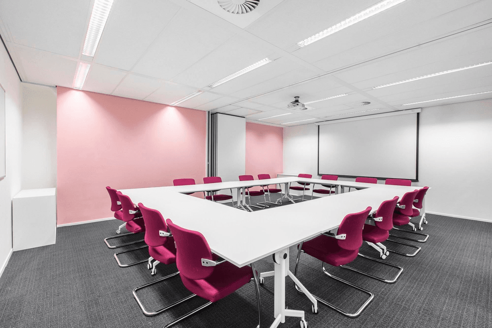 Regus Hangzhou, GDA Plaza, Meeting room Jade Spring, Hangzhou
