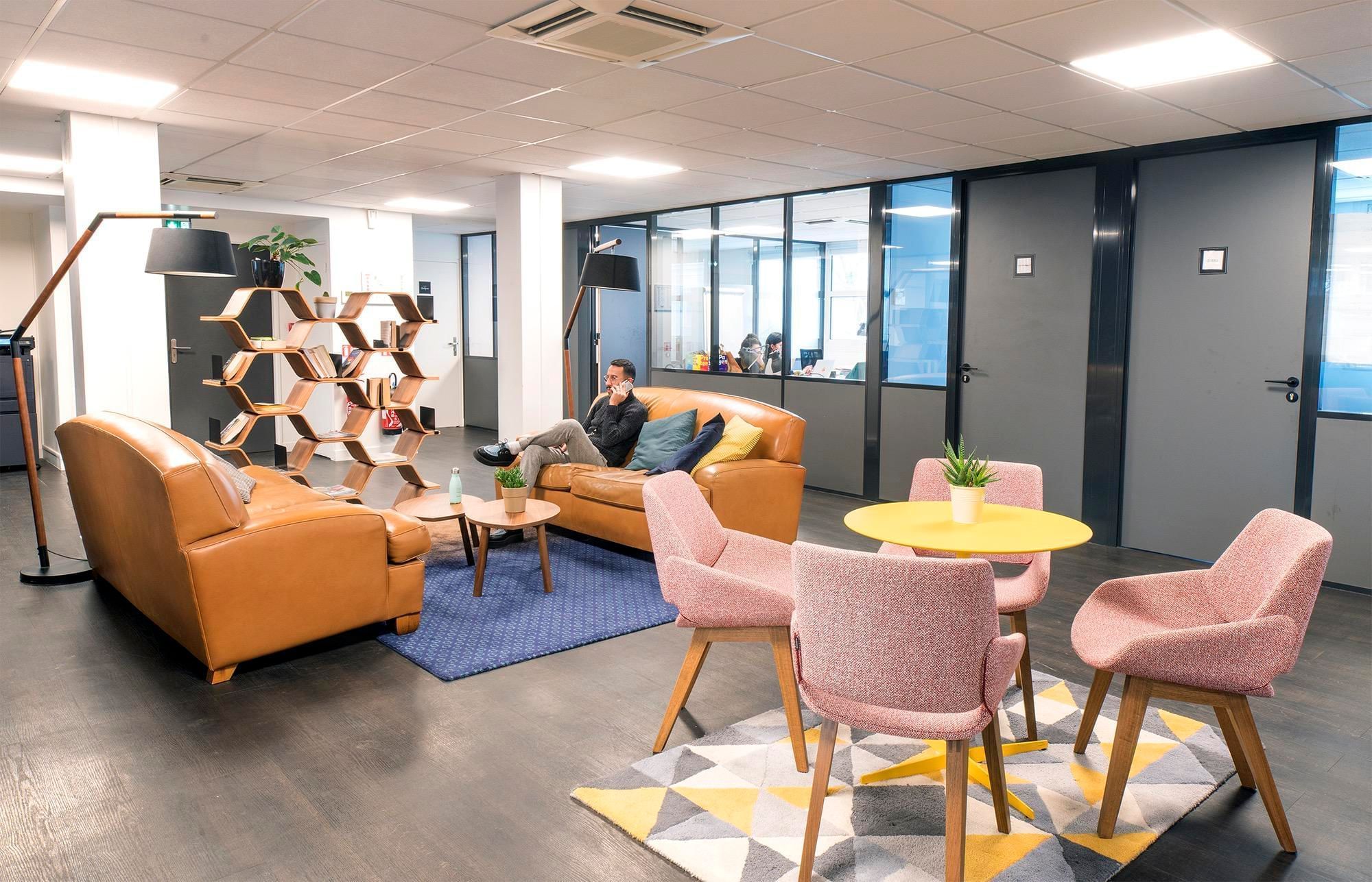 Accès Coworking — Work & Share Clichy, Levallois-Perret