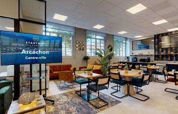 Hot Desk — Mitwit Gare Arcachon, Arcachon