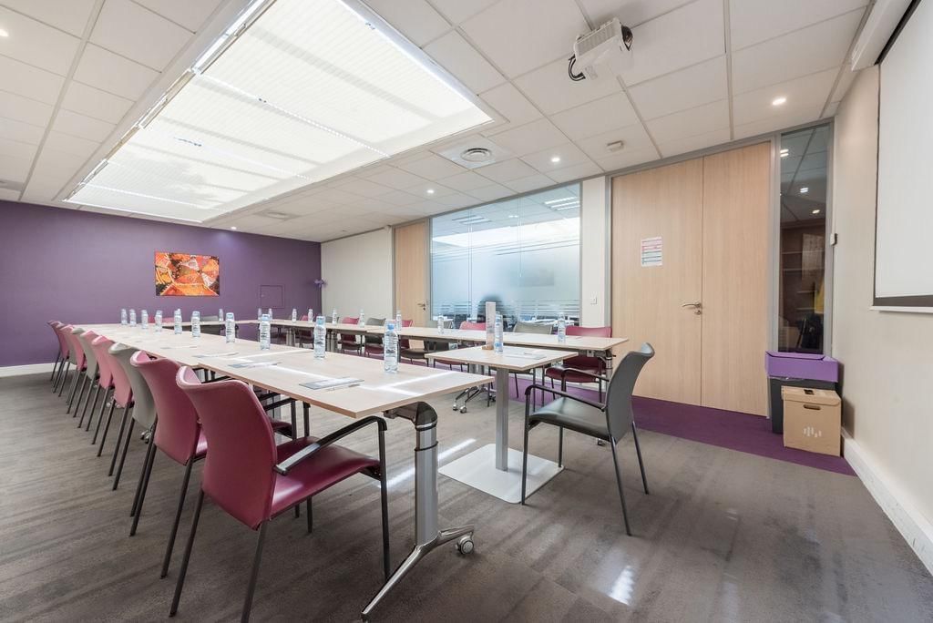 Salle New Delhi — Mitwit Neuilly-sur-seine, Levallois-Perret