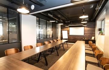 Salle Board Room — Work & Share Clichy, Levallois-Perret