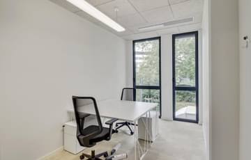 Accès Bureau privatif 1 personne — Newton Offices Vaise, Limonest