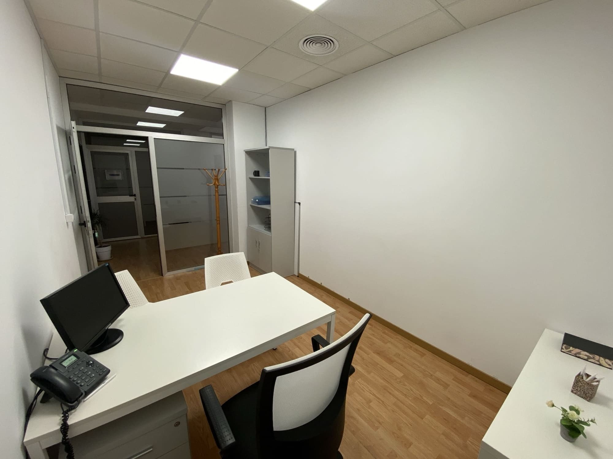 Oficina Privada 4 personas —  Inn Offices Mairena Del Aljarafe, Mairena del Aljarafe