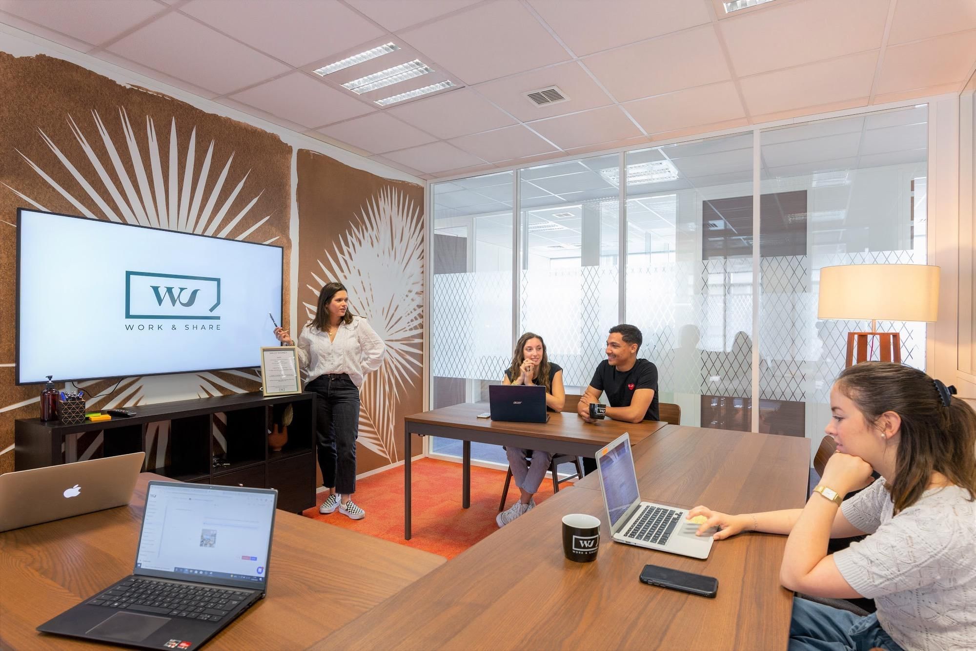 Salle Sydney — Work & Share Saint-Denis Pleyel, Saint-Ouen