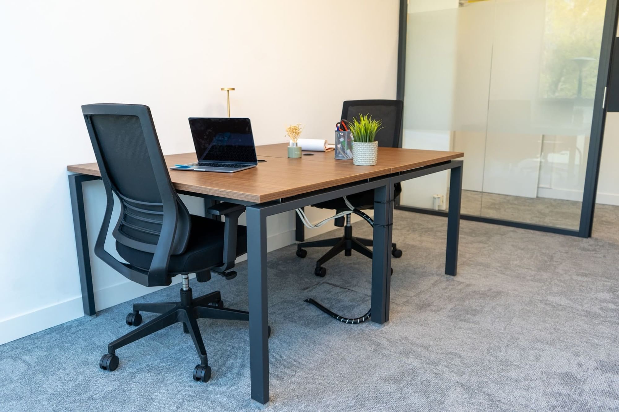 Private Office - 2 à 3 personnes — Sundesk Biot, Sophia Antipolis