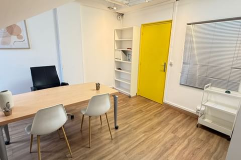 Day office — Facility Center, Tremblay-en-France