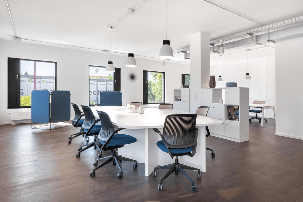 Regus Bandung, Greko Creative Hub, Coworking desk, Bandung