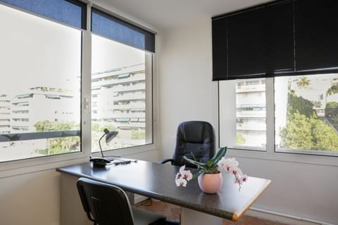 Bureau journée — Acte Cannes, Cannes