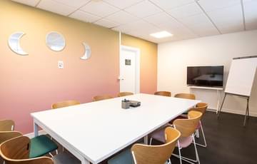 Salle Meeting Room — Work & Share Clichy, Clichy