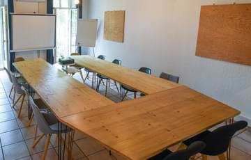 Salle de réunion de 11 à 15 personnes — Charle's Working, Salon-de-Provence