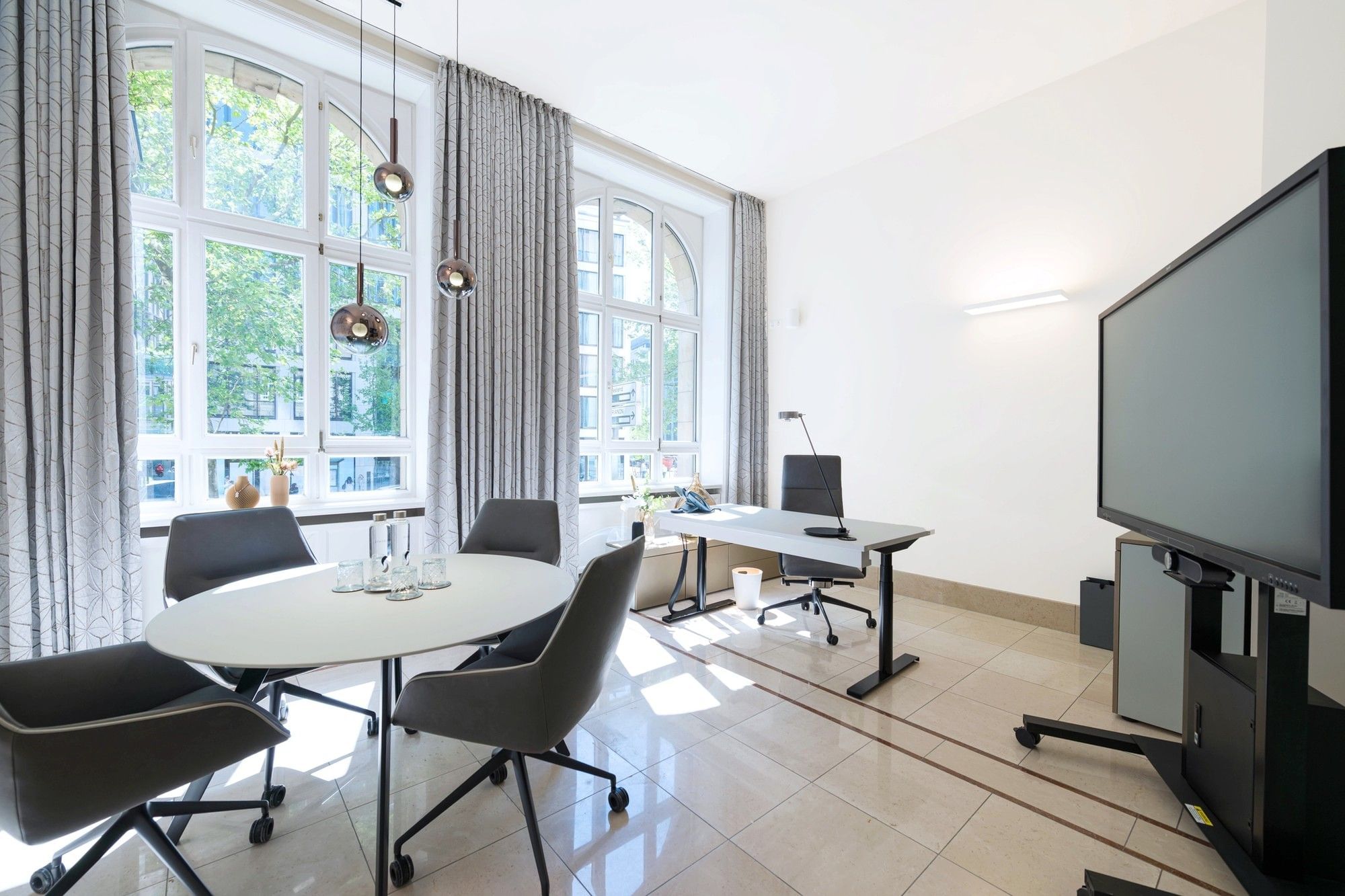 Besprechungsraum Sander — Satellite Office Frankfurt - Villa Sander, Eschborn