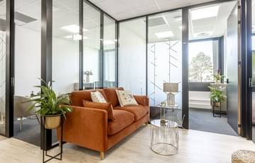 B25 - Bureau privatif éco 3 postes — B'CoWorker Orgemont, Angers