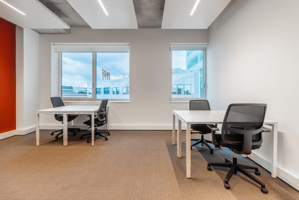 HQ SOUTHAMPTON, Roman Landing, Private office 4 people, Southampton