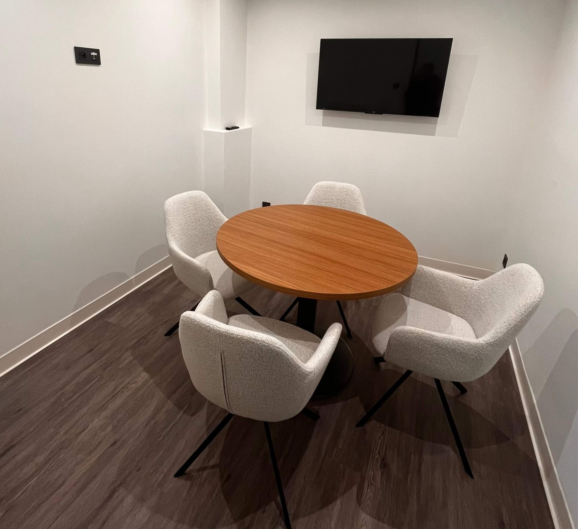 Salle de réunion 1 — Espace CSP+ Douai, Arras