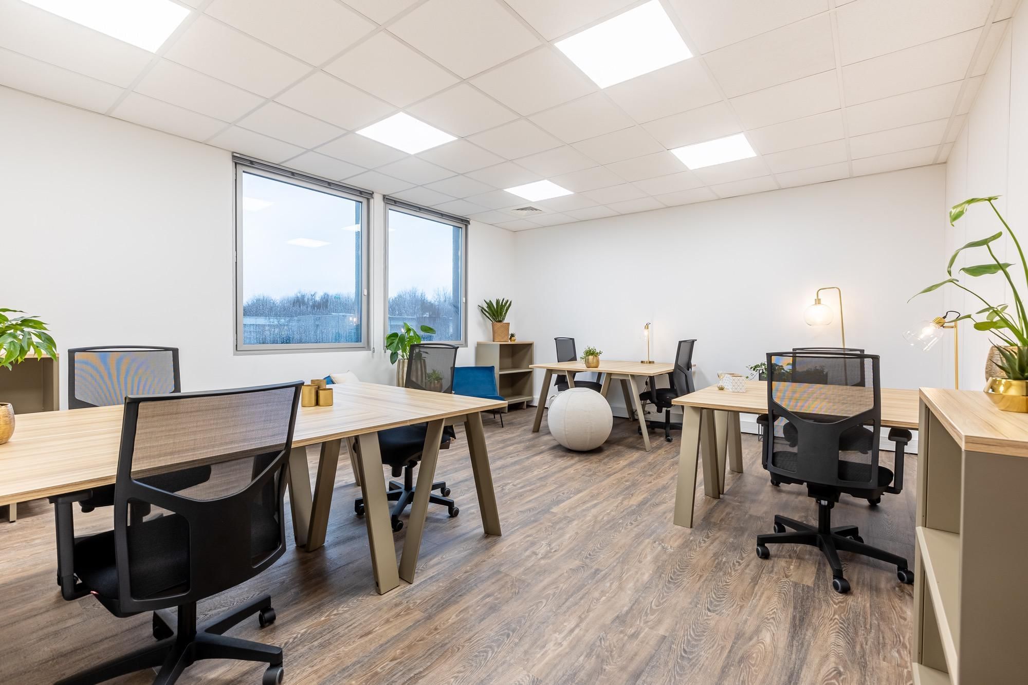 Bureau B3 - 7 postes — B'Coworker Lambersart, Kortrijk