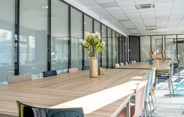 Salle Bordeaux / 30 postes — B'CoWorker Nancy, Nancy