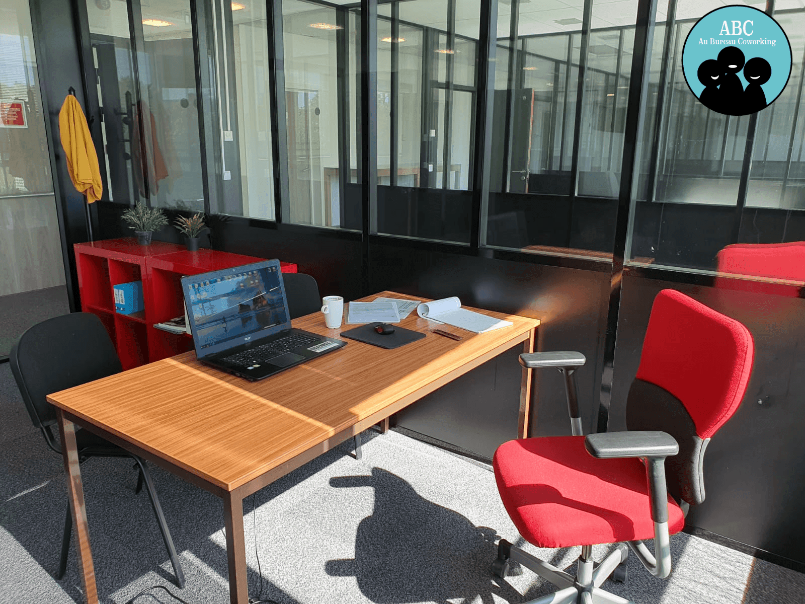 Bureau privatif 6m2 — Au Bureau, Saint-Ouen