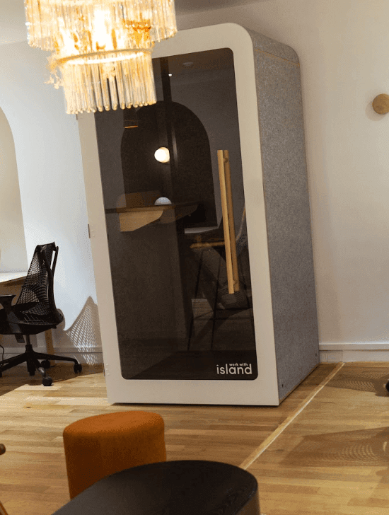 Phonebox n°1 open space — Rayon Vincennes, Montreuil