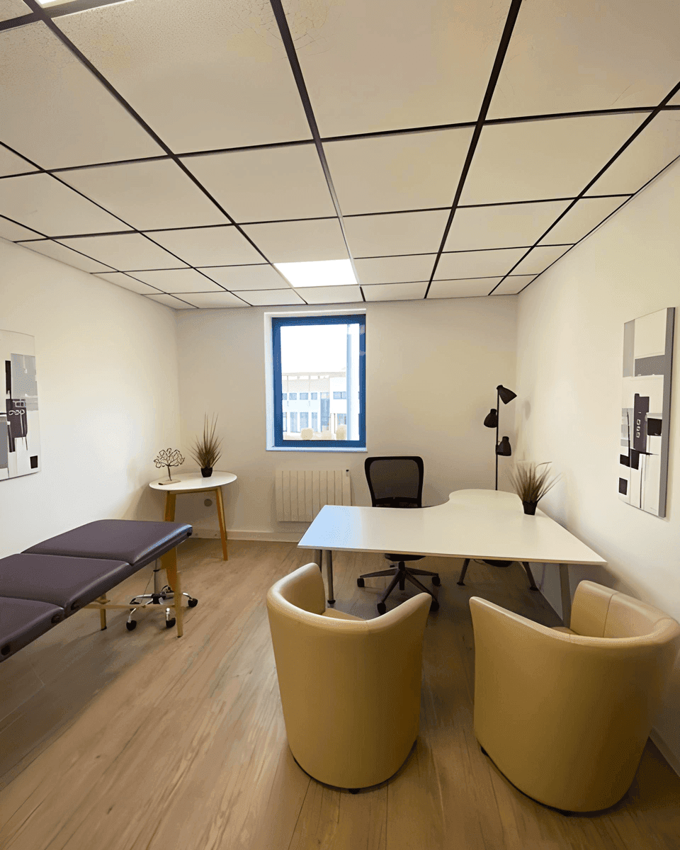 Bureau Violet — Dom CO-WORK, Aix-les-Bains