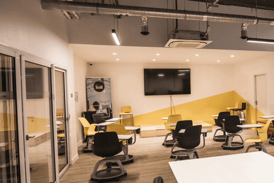 Salle  CreaYoda — WeForge Angers Centre, Angers