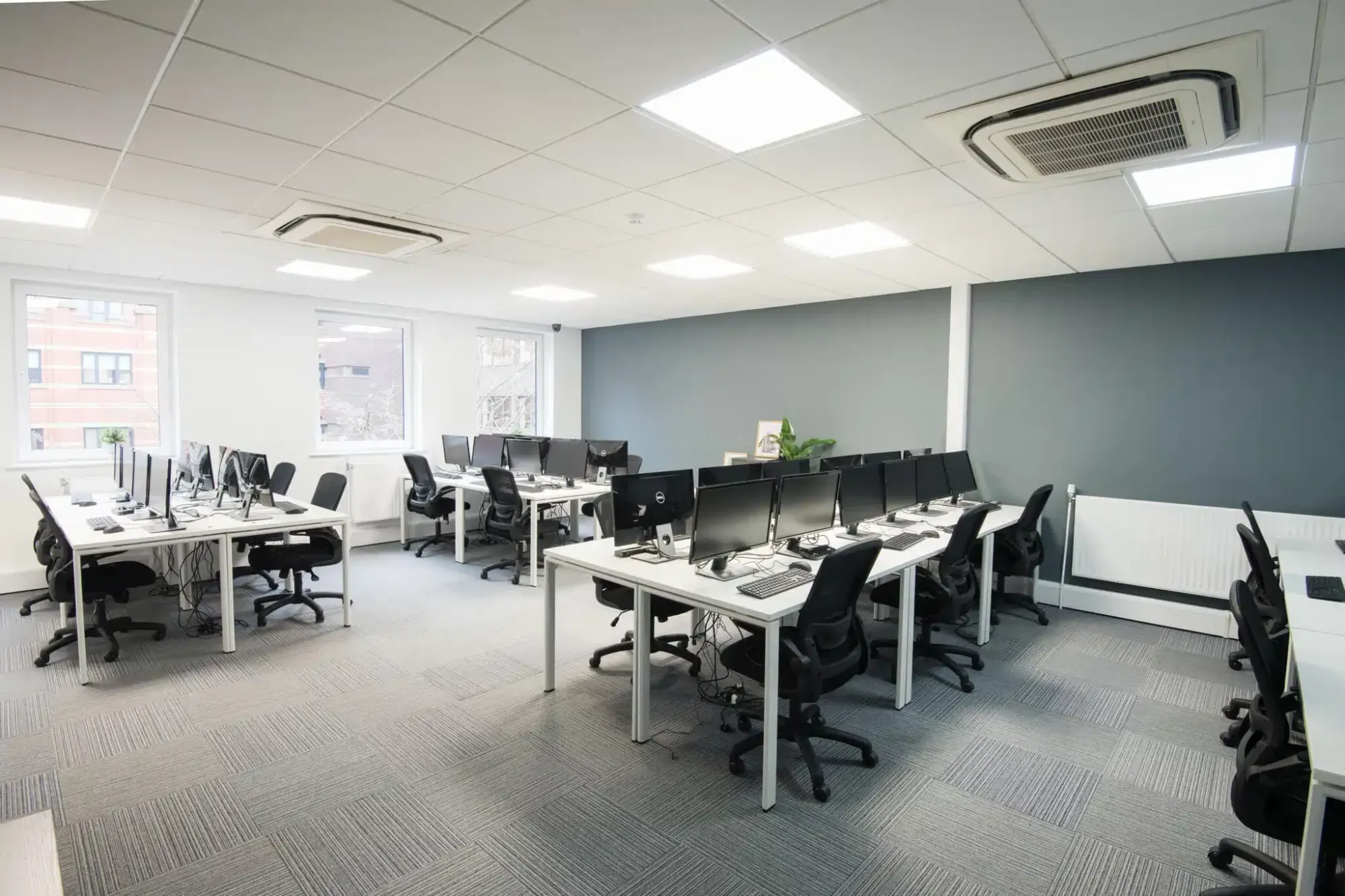 Coworking Day pass — Wizu Workspace Leeds, Park Court, Leeds